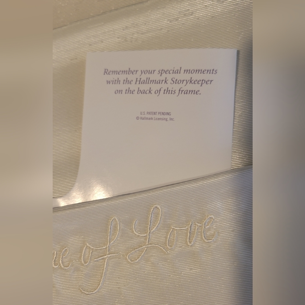 Memory Keepsake Box, by Hallmark. - Picture 6 of 10